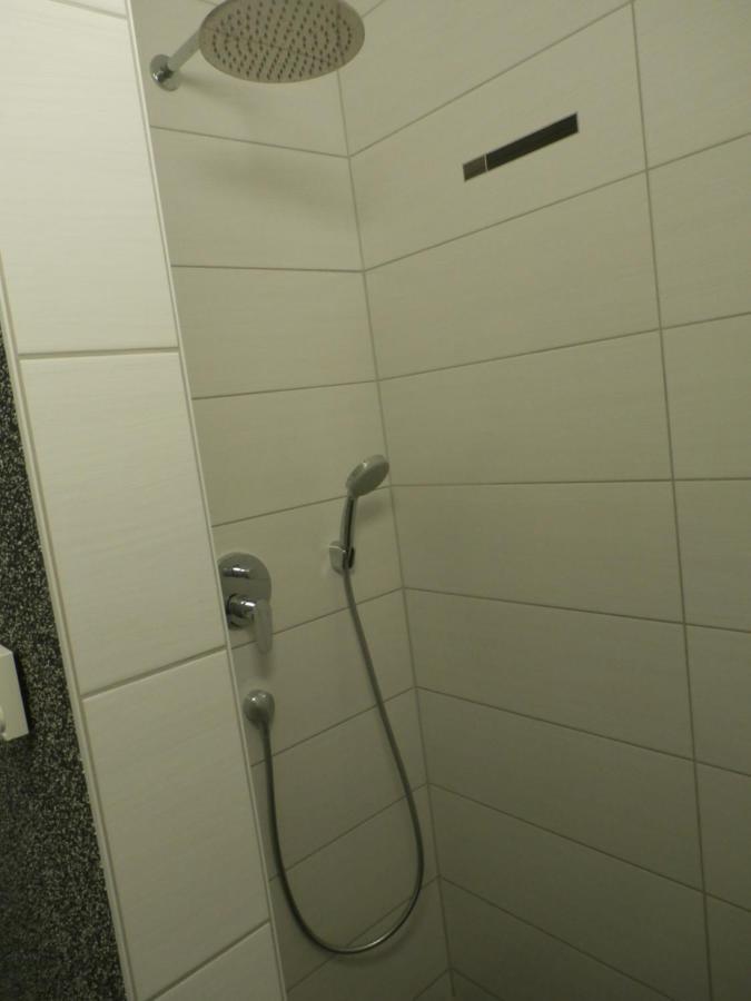 Ferienwohnung Am Seglerhafen Peenemunde Ngoại thất bức ảnh