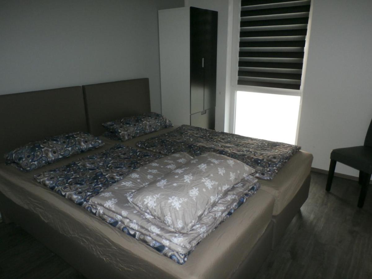 Ferienwohnung Am Seglerhafen Peenemunde Ngoại thất bức ảnh
