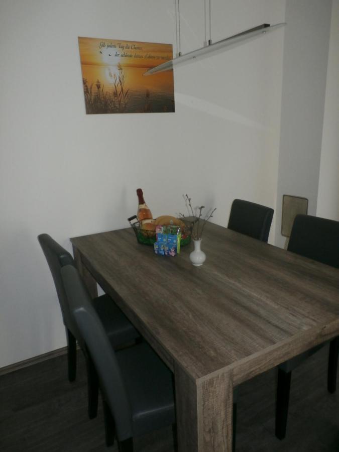 Ferienwohnung Am Seglerhafen Peenemunde Ngoại thất bức ảnh